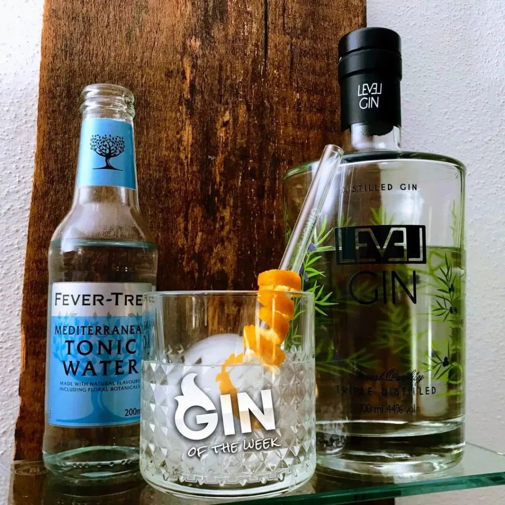 Level Gin